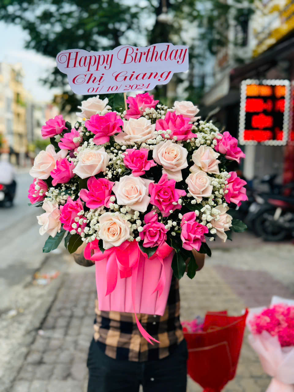 Giỏ Hoa Tươi 023