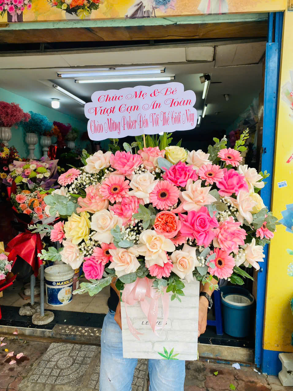 Giỏ Hoa Tươi 021
